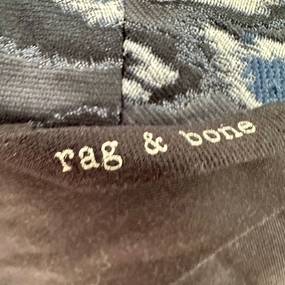 Rag & Bone Vibrant Blue & White Ikat Blazer Size 10 - Picture 4 of 9